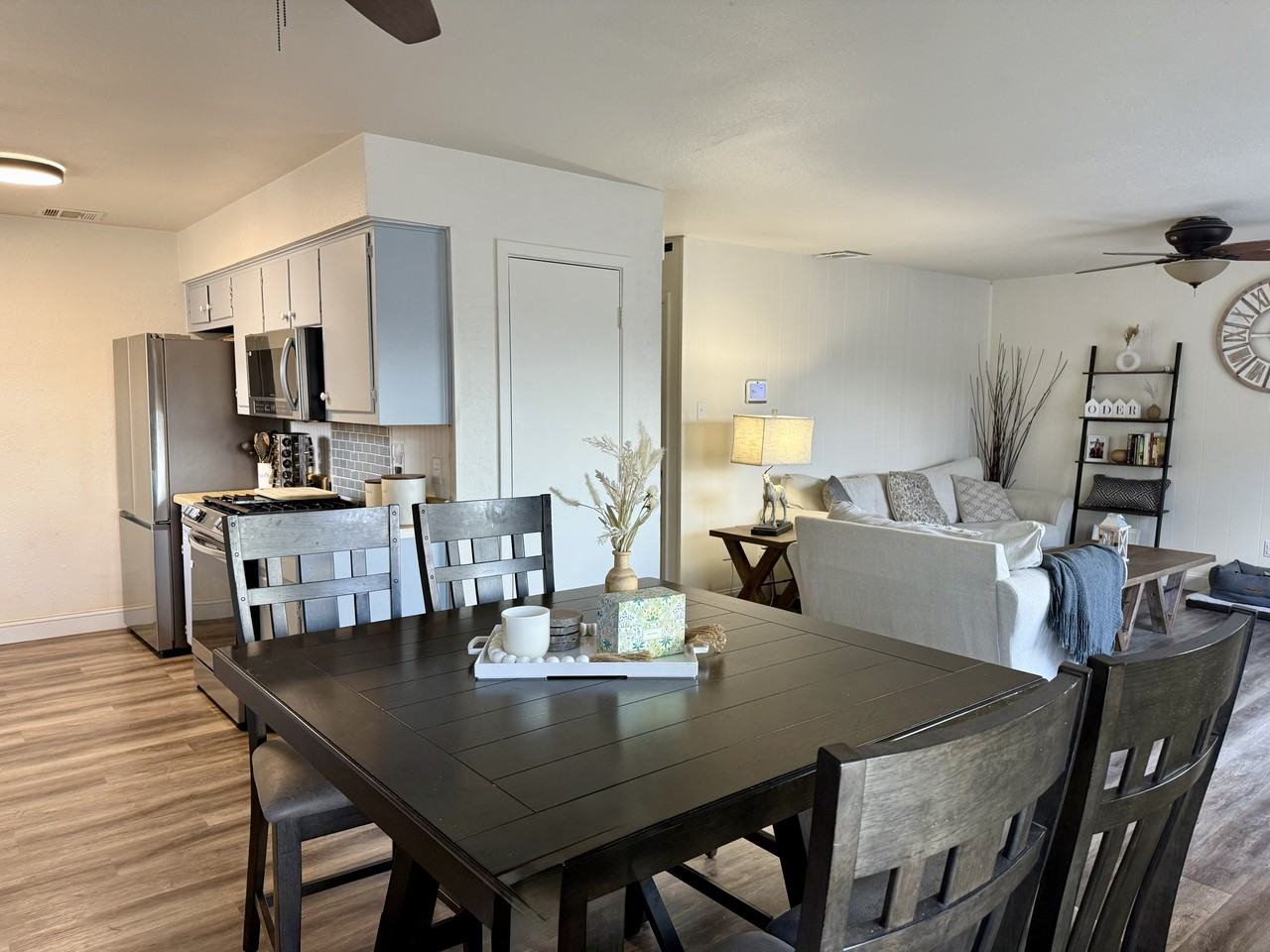 204 1/2 Graham St #NA - Photo 3 of 17