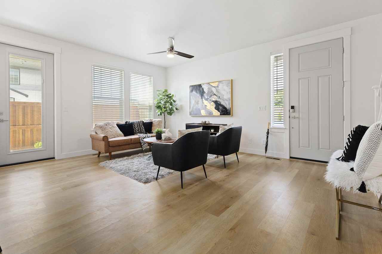 10958 W Lavonne Ln #57 - Photo 5 of 11