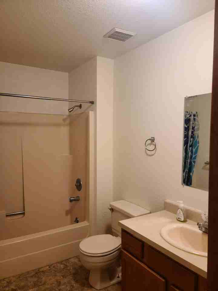 844 Terry Ave #844 - Photo 6 of 11