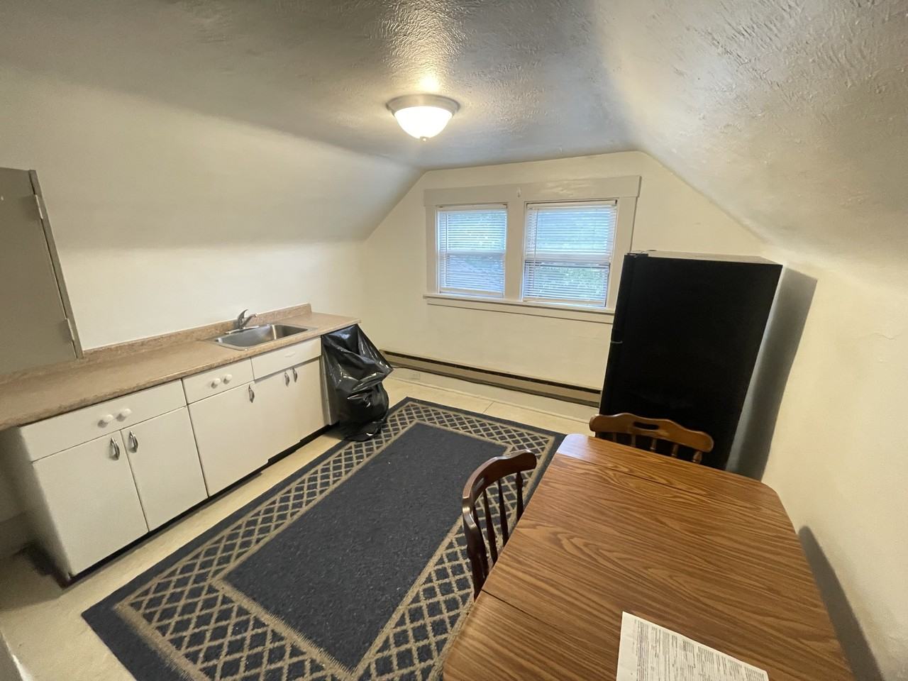 3132 Meadowbrook Blvd #3 - Photo 3 of 17