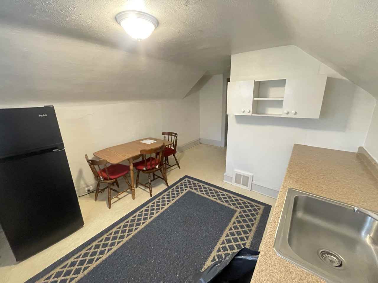 3132 Meadowbrook Blvd #3 - Photo 5 of 17