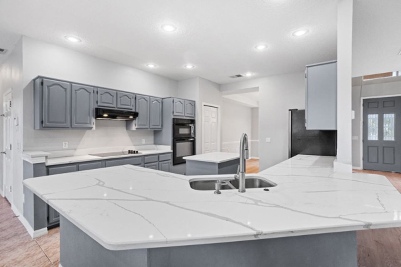 2949 Zaharias Dr - Photo 7 of 30