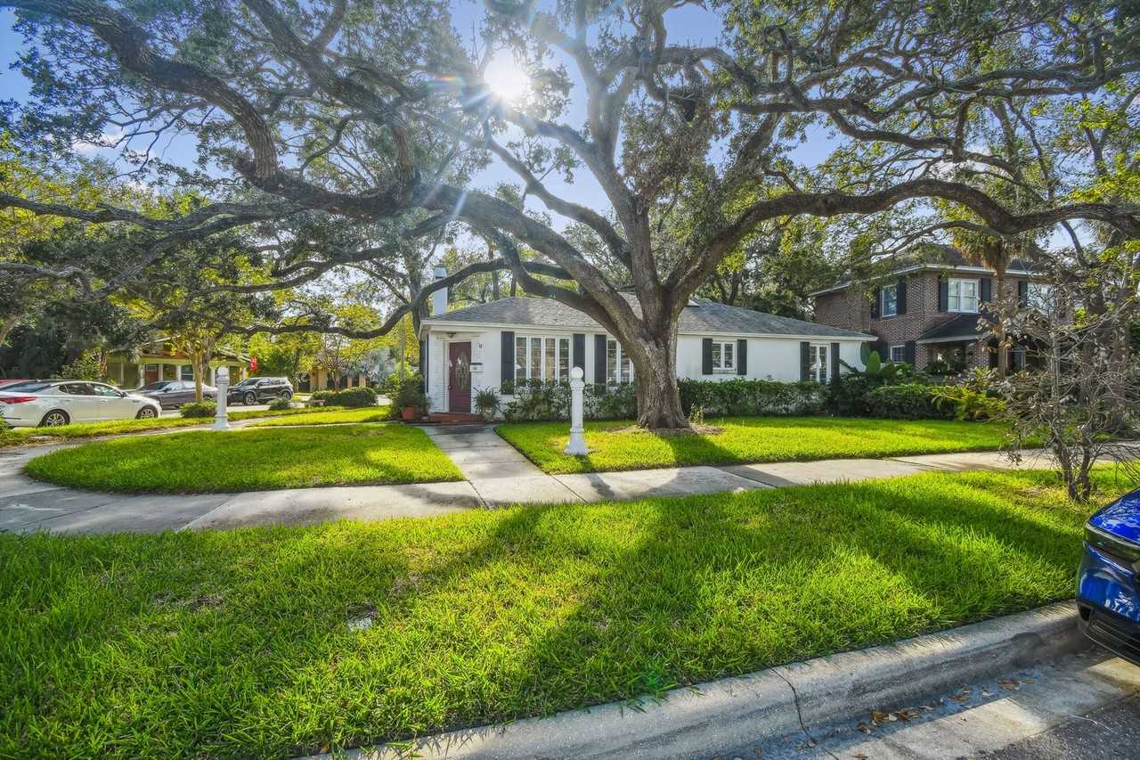 43 Aegean Ave - Photo 3 of 50