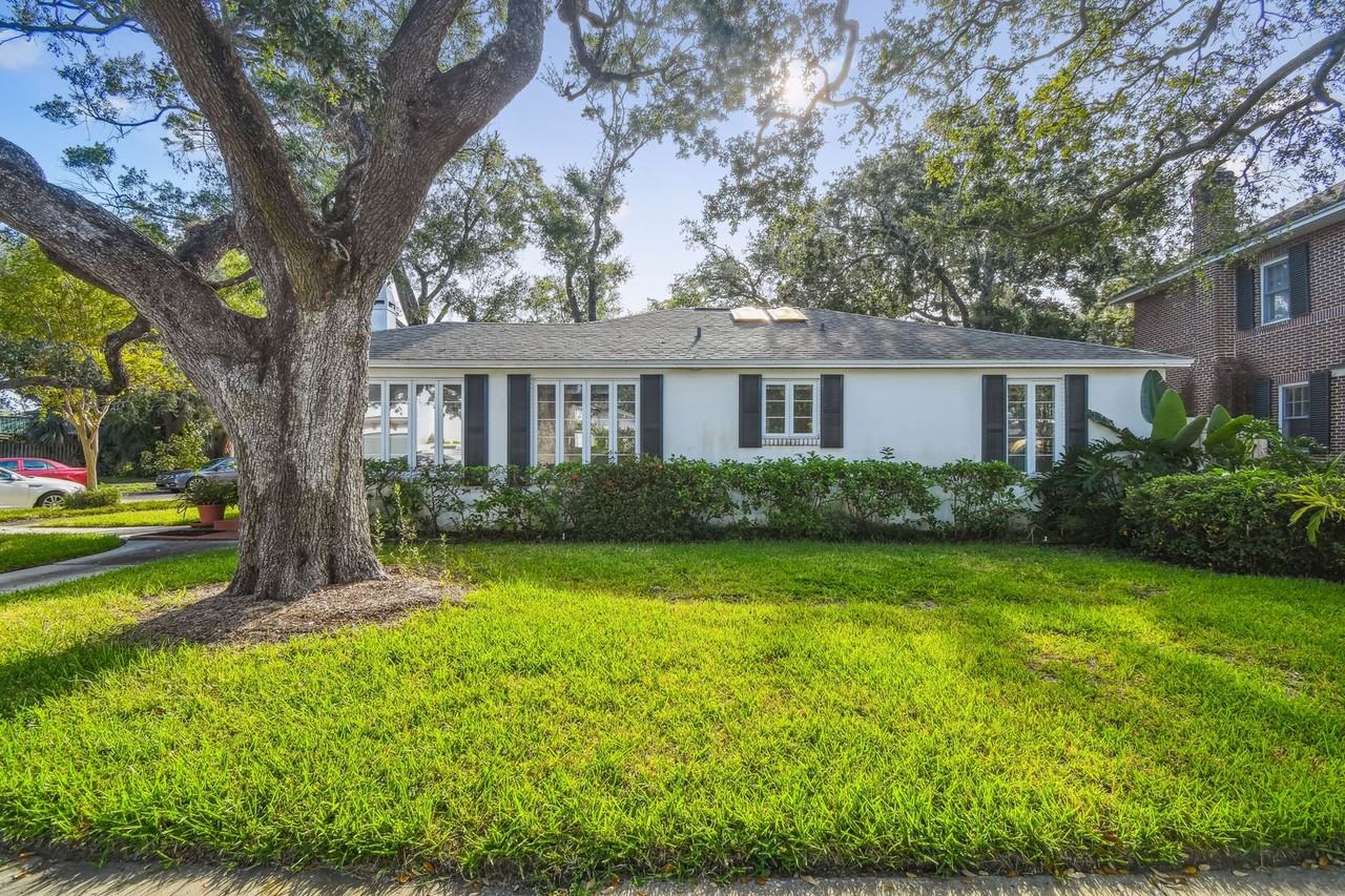 43 Aegean Ave - Photo 5 of 50