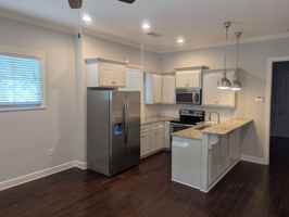 featured image of 2136 8th St