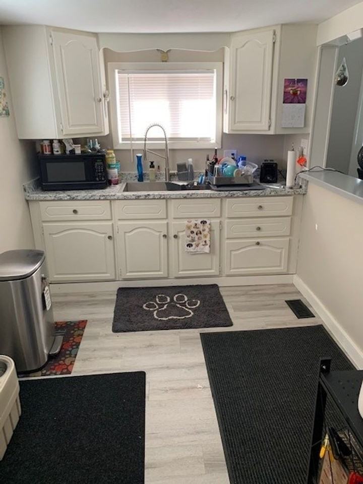 324 Fairmount Ave - Photo 6 of 10