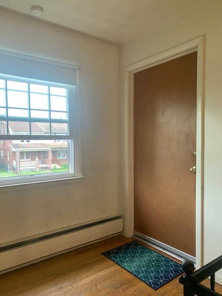 1462 Wayne Ave #3 - Photo 7 of 18