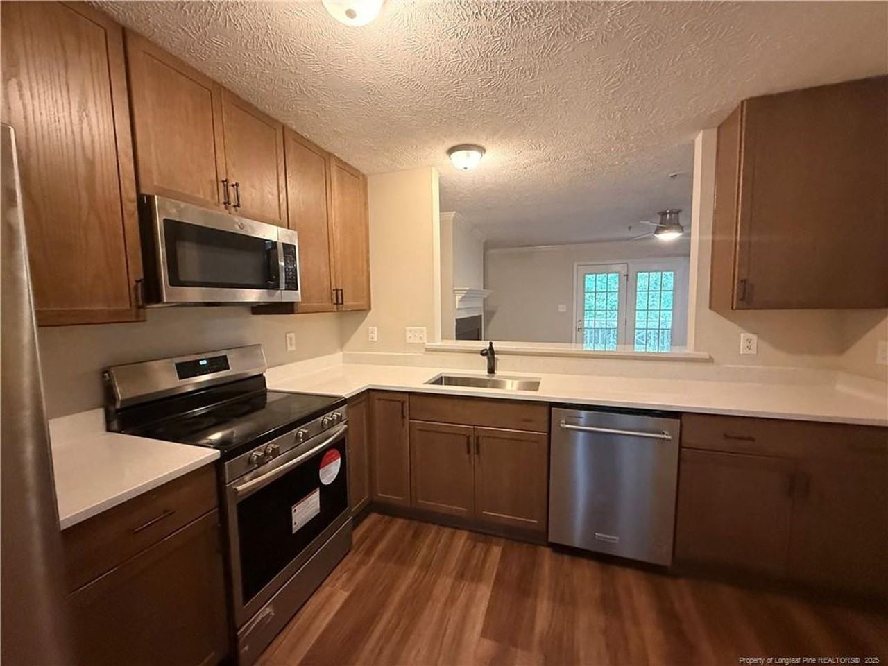 412 Bubble Creek Ct - Photo 4 of 16