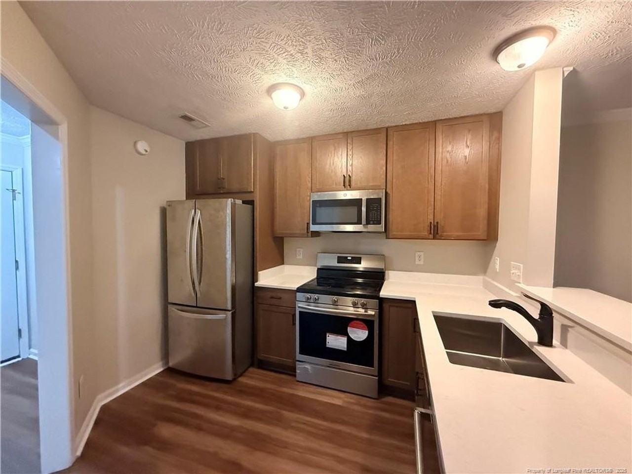 412 Bubble Creek Ct - Photo 5 of 16