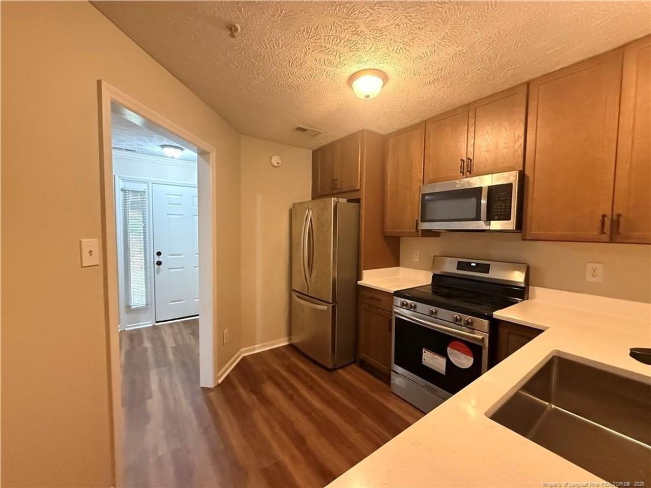 412 Bubble Creek Ct - Photo 6 of 16