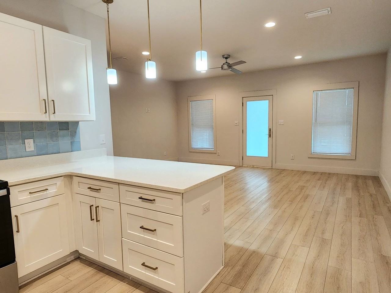 101 East 22nd Avenue #D - Photo 7 of 25