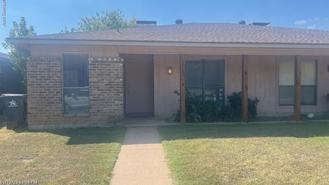 2702 Westchester Dr - Photo 1 of 1