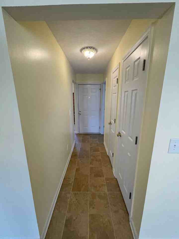 716 Elliott Dr Nw - Photo 3 of 37