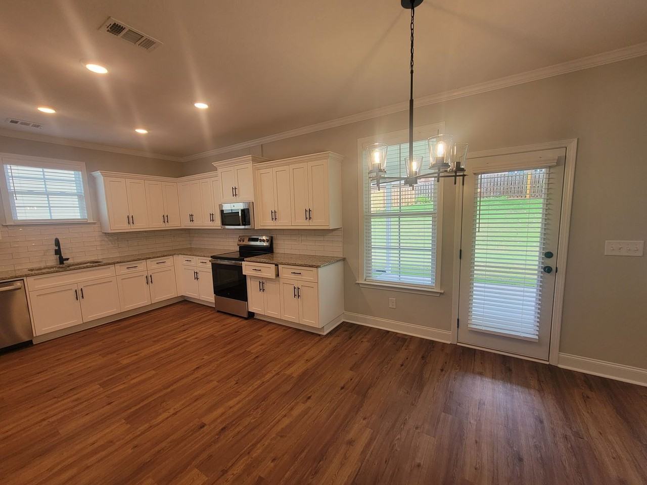 1554 Baldwin Lakes Drive - Photo 7 of 30