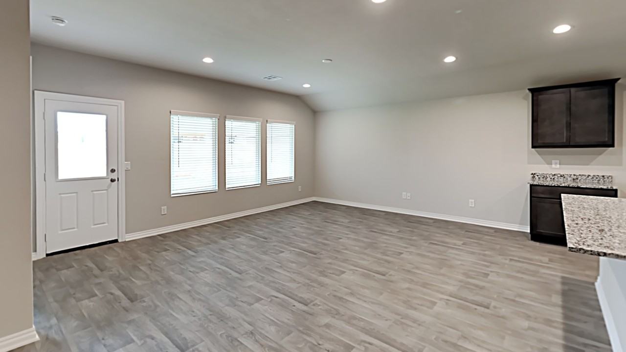 4221 Moonlight Rd - Photo 3 of 19