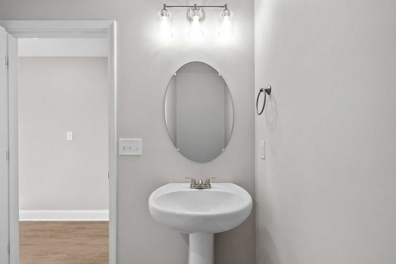 1000 Henry Place Blvd #804 - Photo 6 of 24