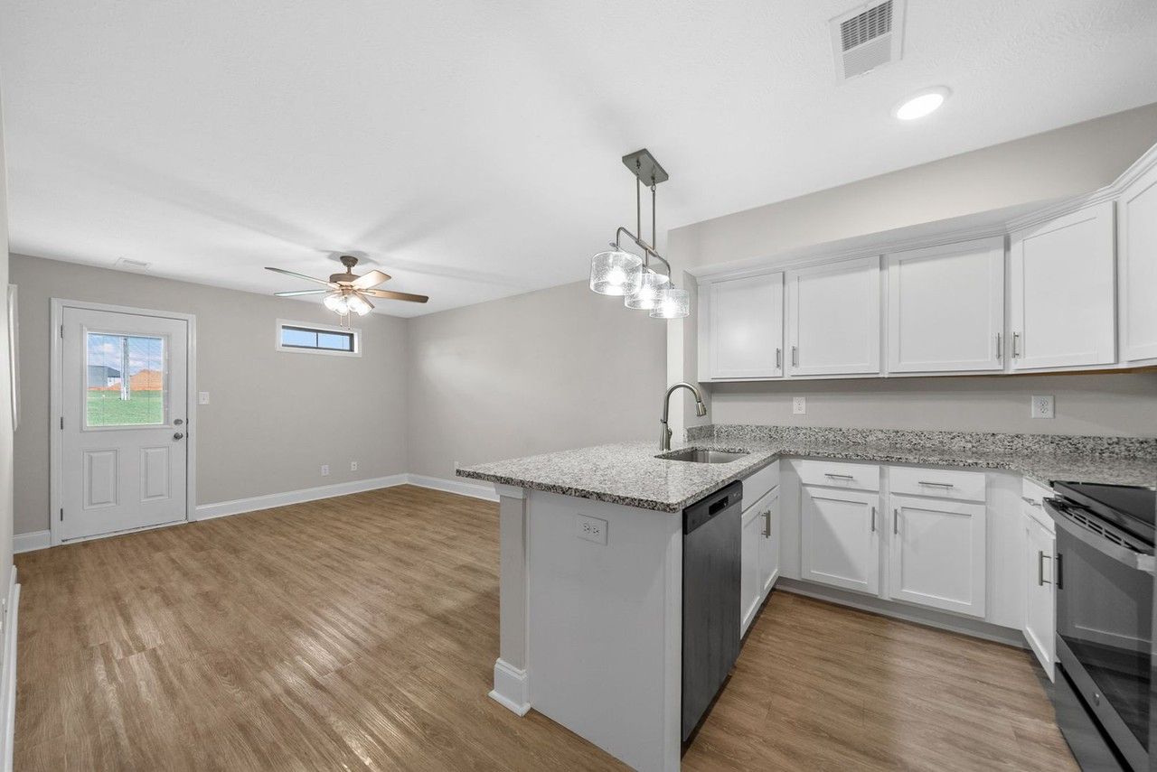 1000 Henry Place Blvd #804 - Photo 7 of 24