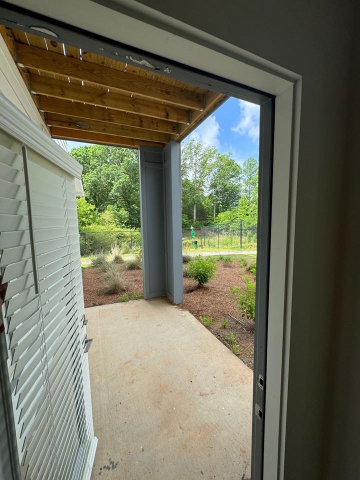 MOVE-IN SPECIAL – NO DEPOSIT REQUIRED! Your Fresh Start This Spring Begins at Sky at Toccoa! - Photo 6 of 7