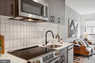 1108 N Front St - Photo 1 of 1