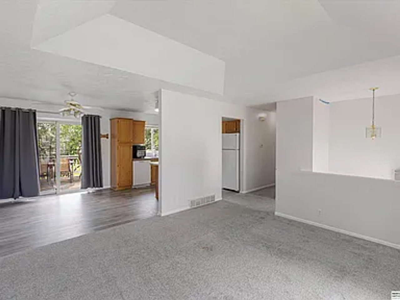 6726 N 111th St - Photo 5 of 23