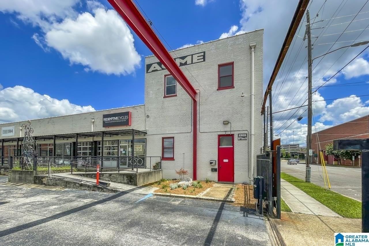 1305 2nd Ave N #201 - Photo 4 of 34