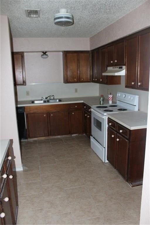 725 Orleans Dr - Photo 4 of 12