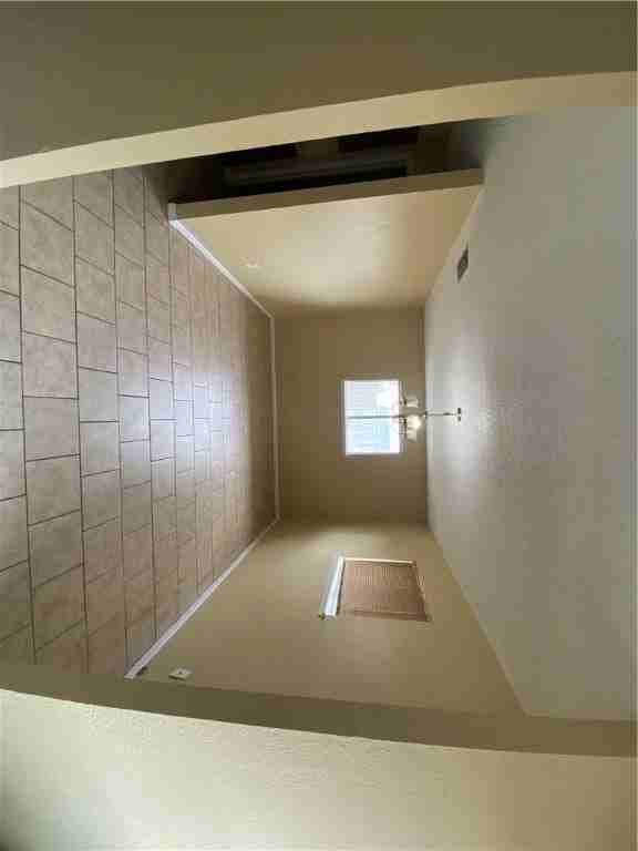 725 Orleans Dr - Photo 7 of 12