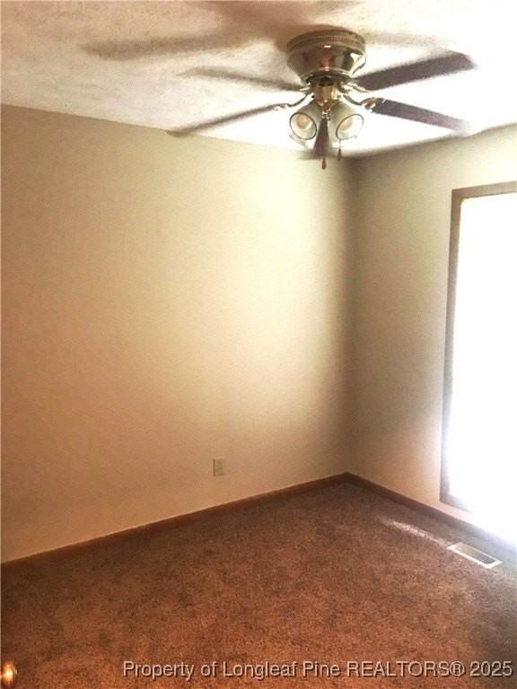 6886 Kingsgate Dr - Photo 3 of 10