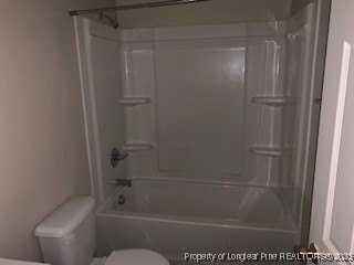 2118 Malloy St Apt 1 #1 - Photo 7 of 9