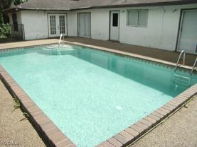 620 Robert Ave - Photo 1 of 1