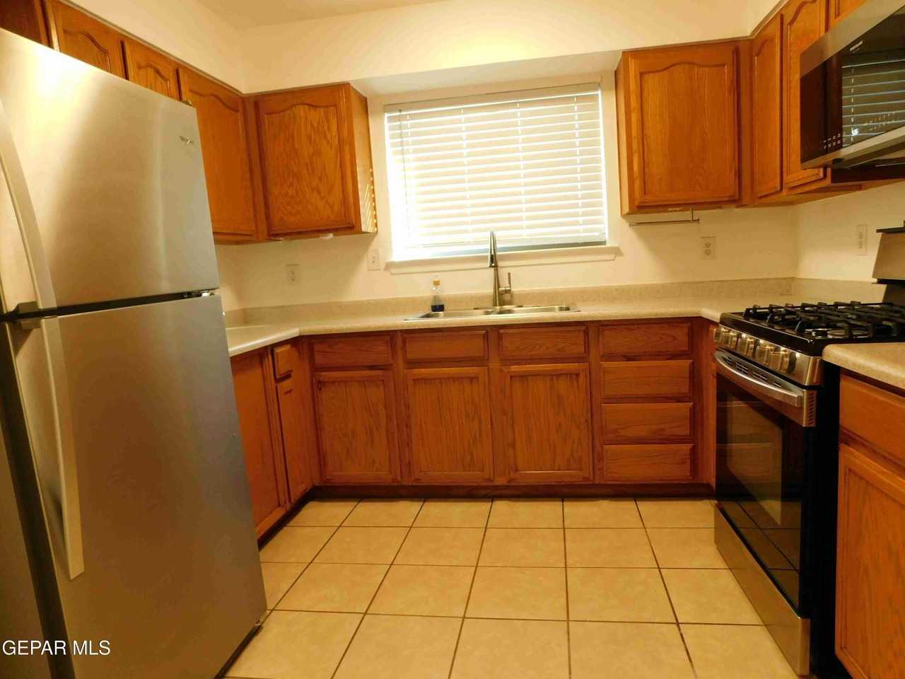 14024 Tierra Halcon Drive - Photo 6 of 30