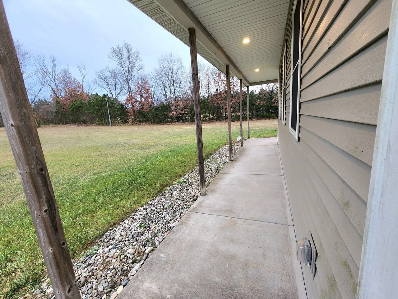 6039 W Morris Lake Rd - Photo 5 of 49