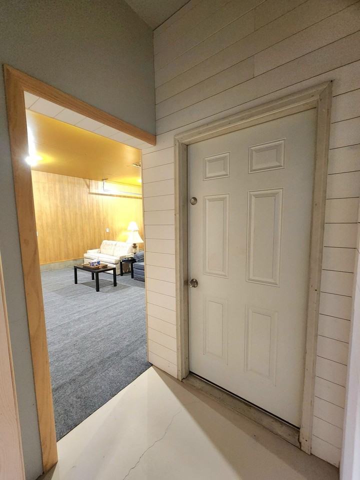 6039 W Morris Lake Rd - Photo 7 of 49