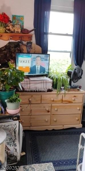 19 Main St - Photo 3 of 4