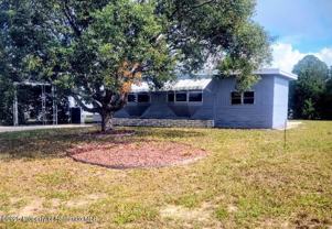 7606 Fairlane Ave - Photo 1 of 1