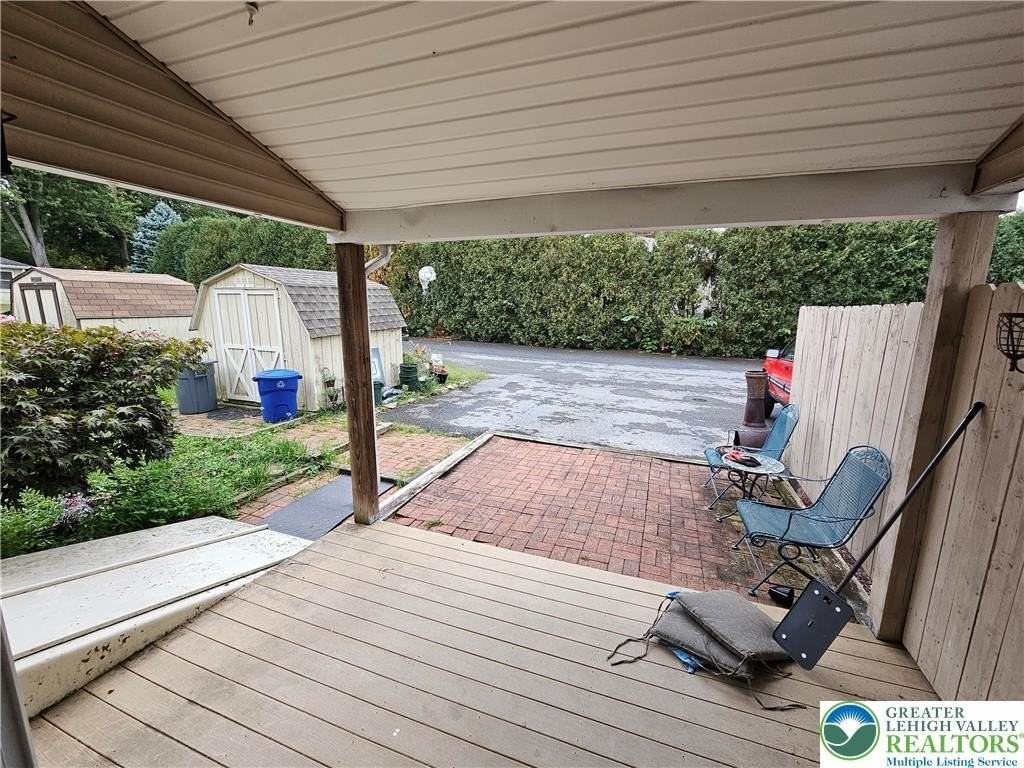 656 Furnace St - Photo 6 of 16