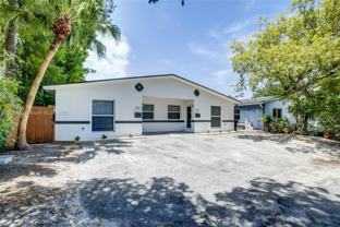 951 Sw 16th Pl #951 - Photo 1 of 1
