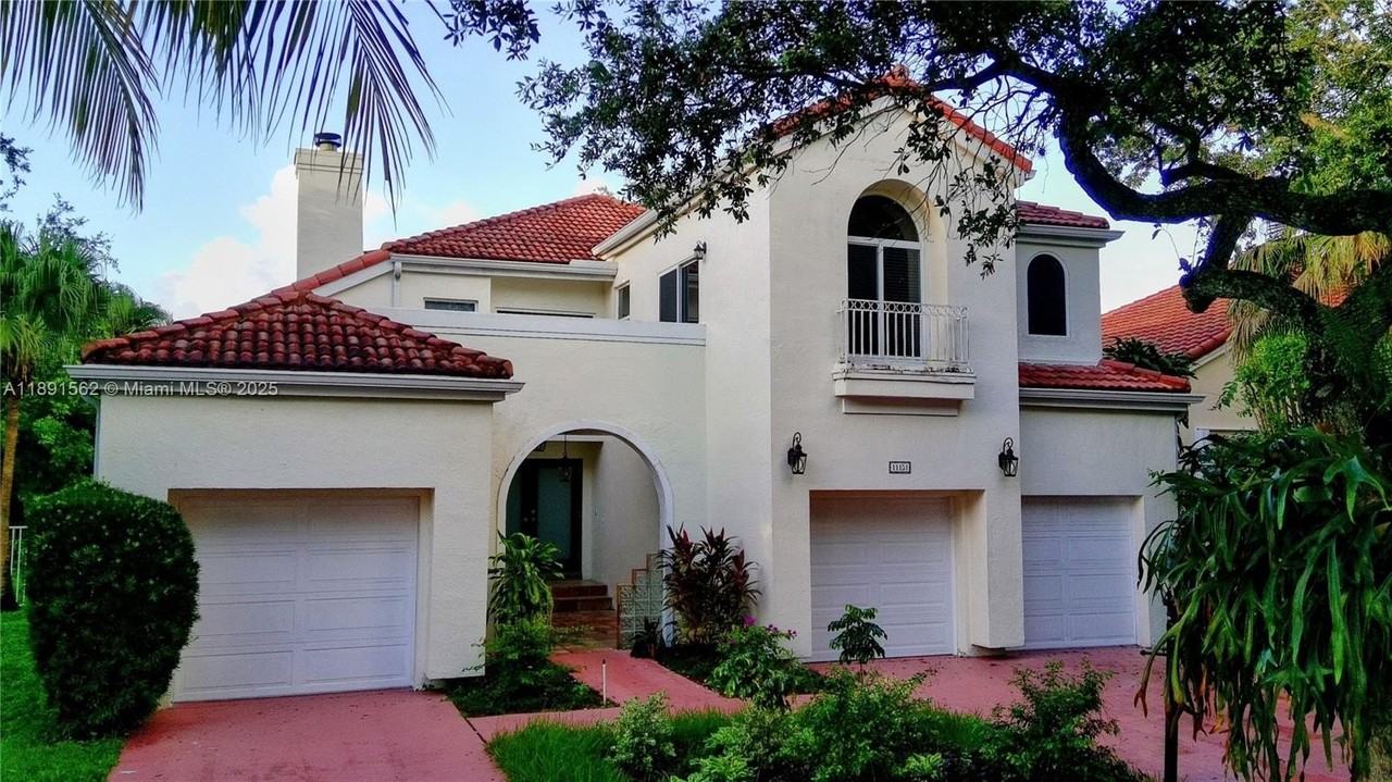 11151 Minneapolis Dr #0 - Photo 2 of 50