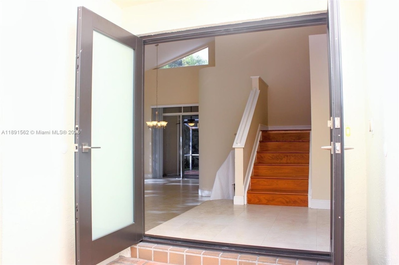 11151 Minneapolis Dr #0 - Photo 6 of 50