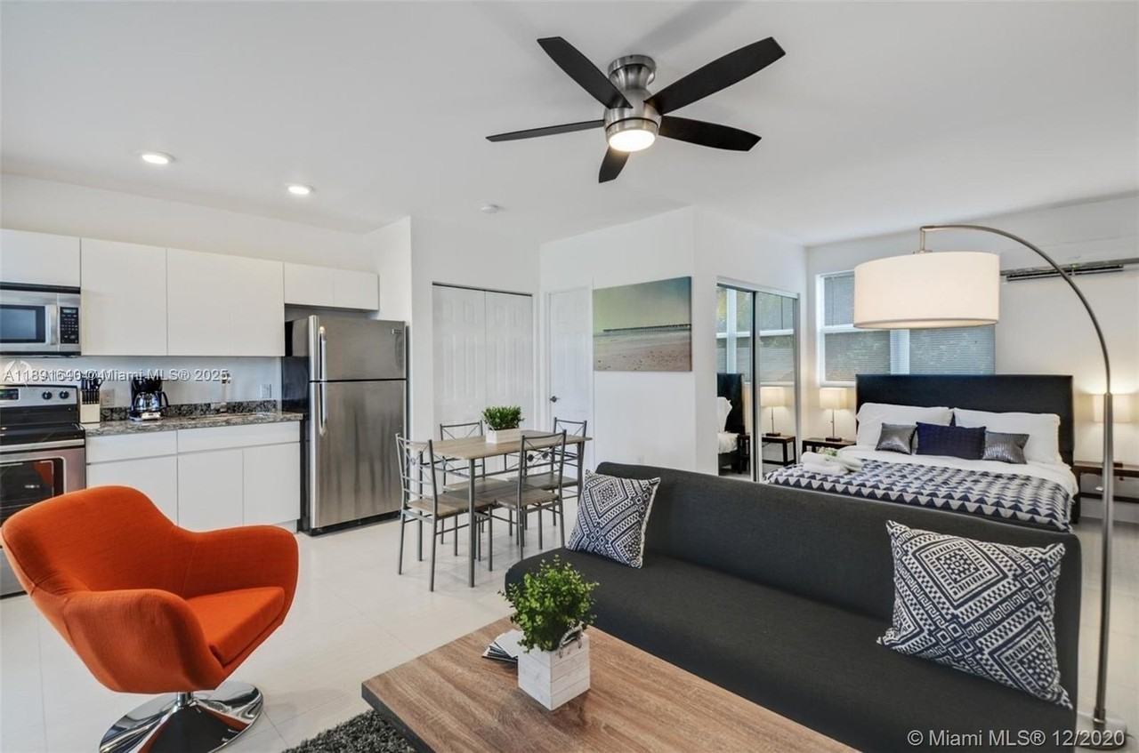 2601 Nw 1st Ave #6 - Photo 2 of 11