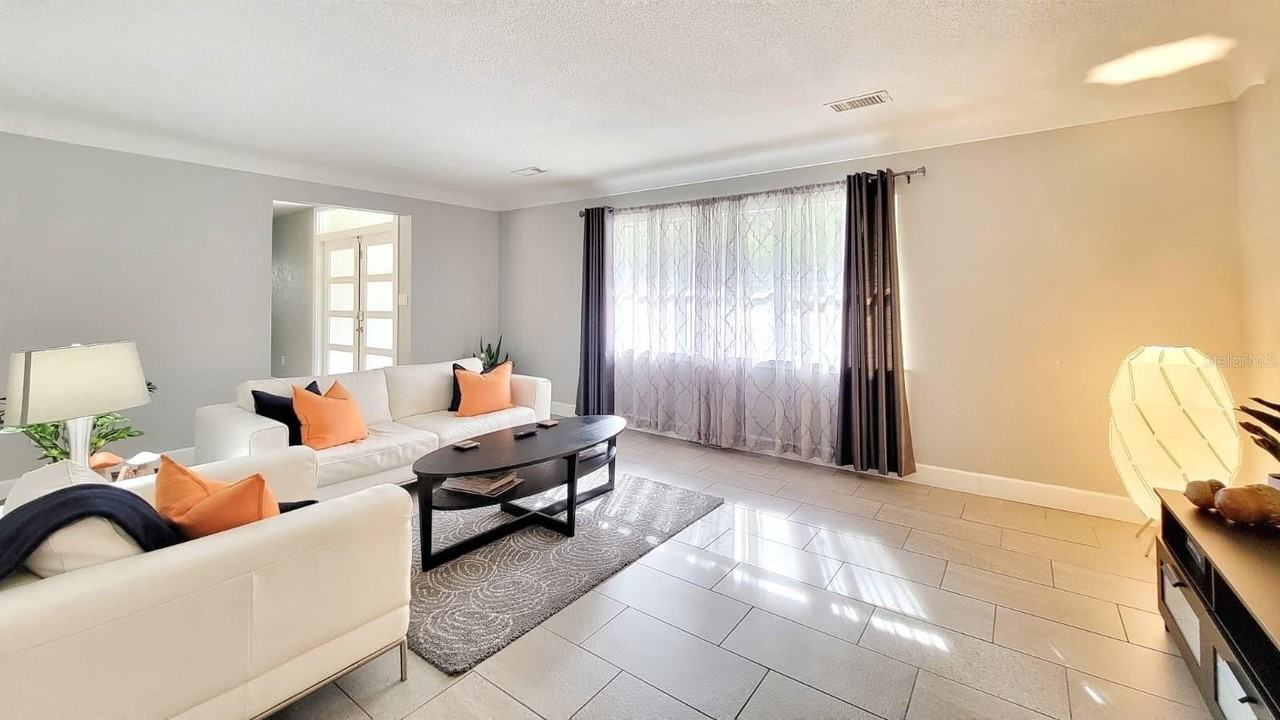 741 Nw 36th St - Photo 7 of 30