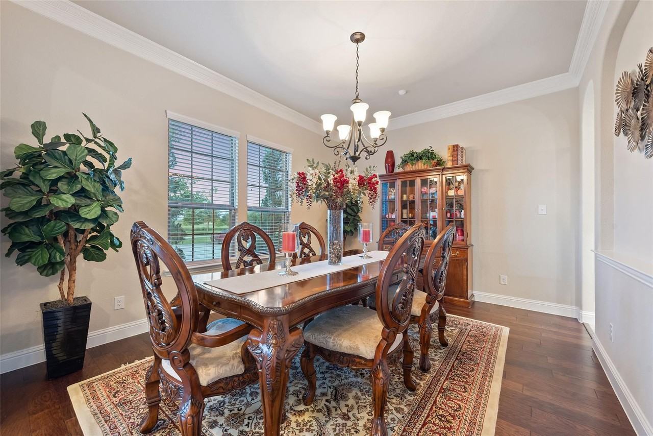 Chambley Lane - Photo 4 of 13