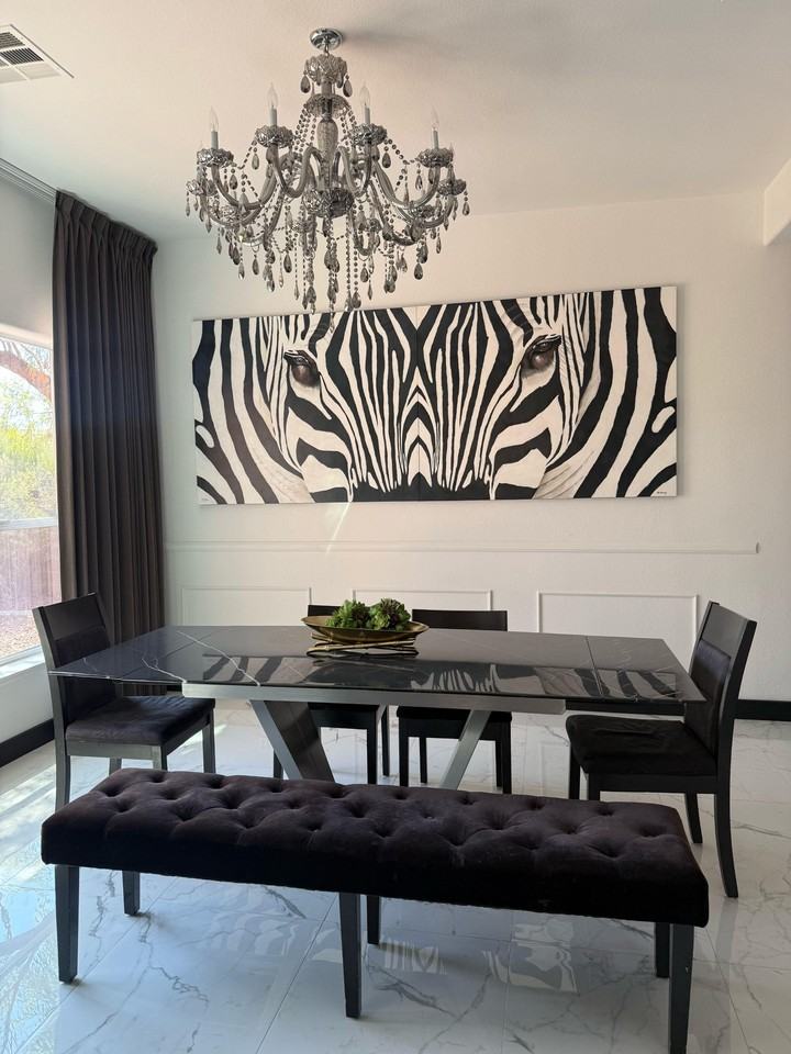 Kings Row Ct - Photo 6 of 10