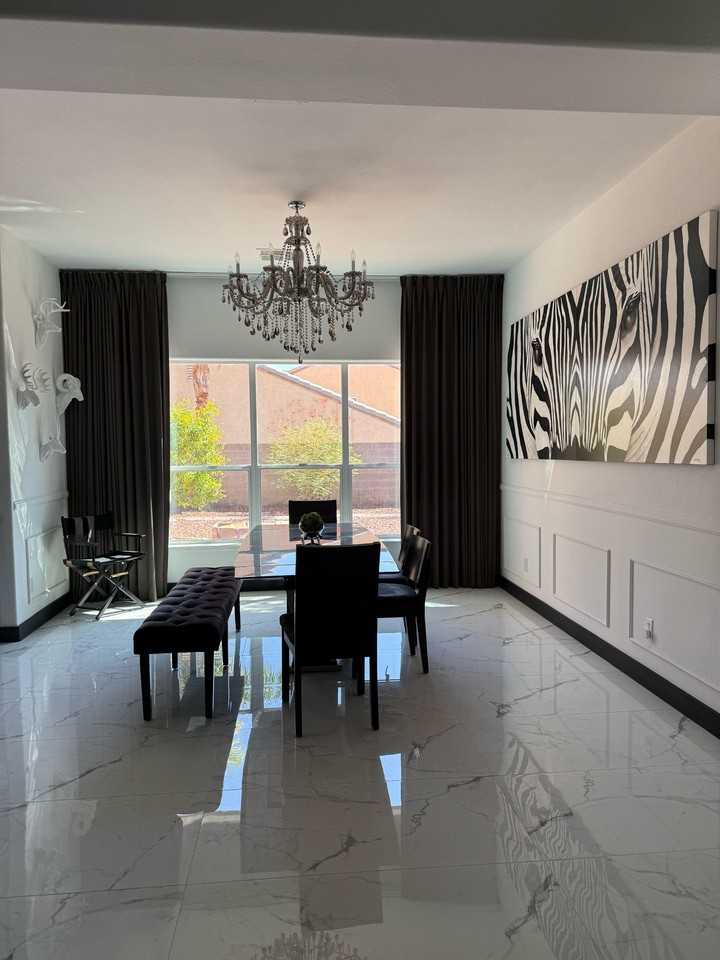 Kings Row Ct - Photo 7 of 10