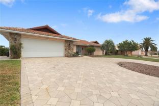 5008 Southshore Dr - Photo 1 of 1