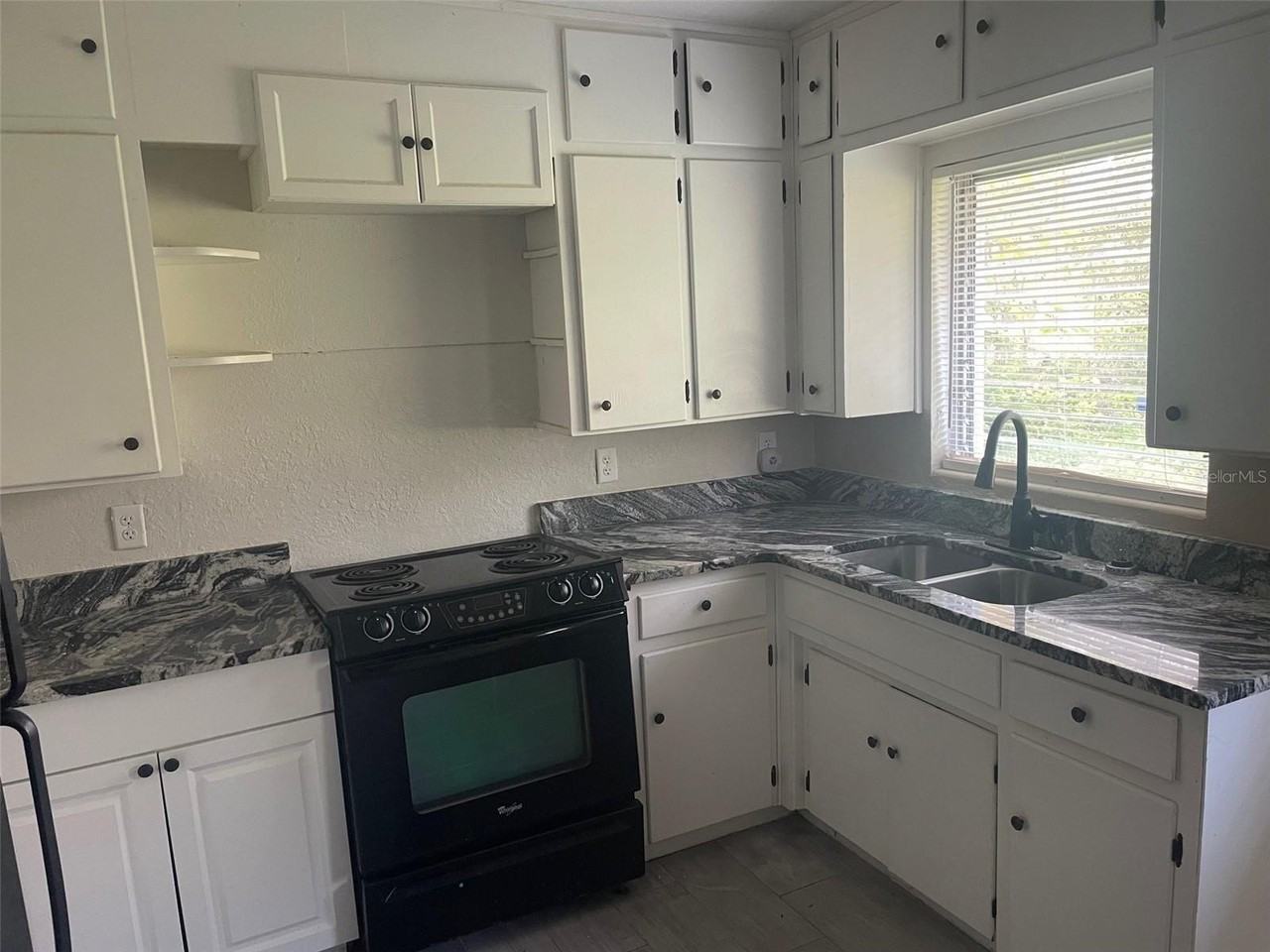 3240 Avenue Q Nw - Photo 4 of 17