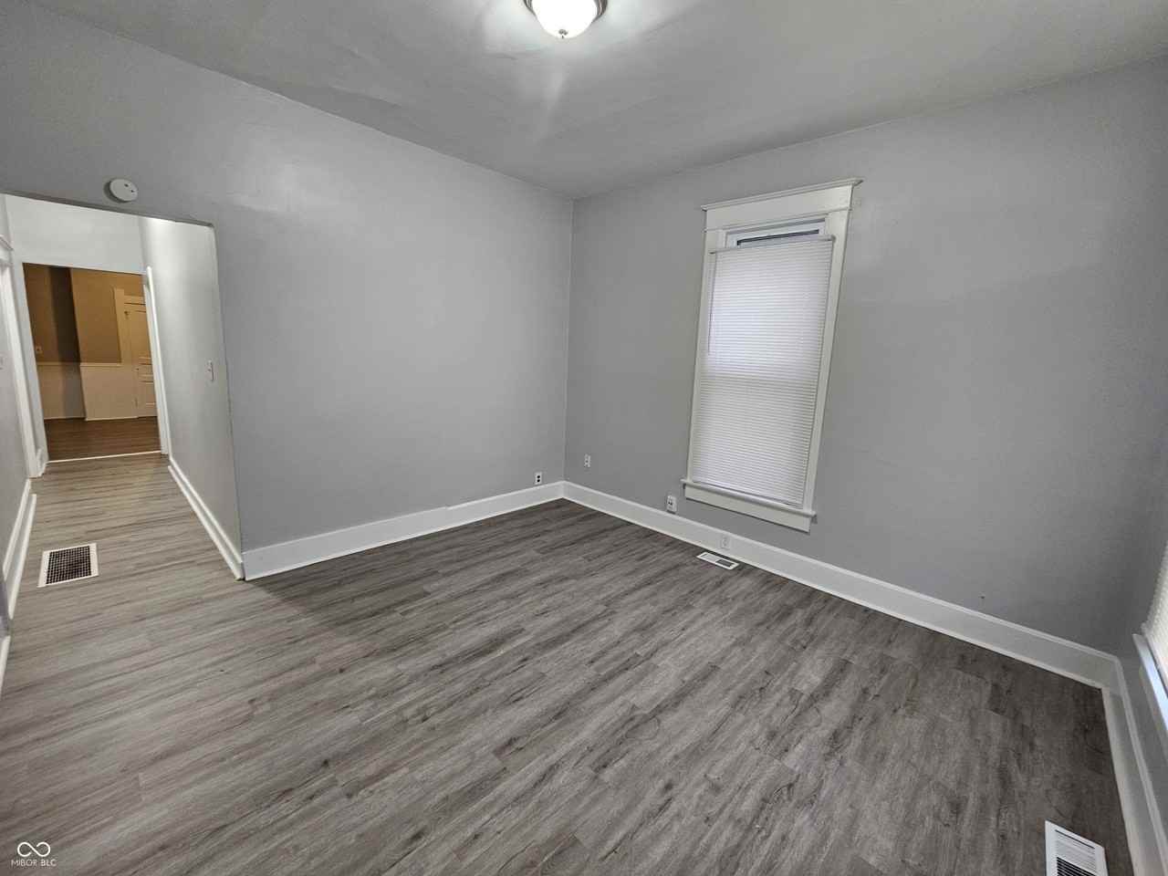 224 Iowa St - Photo 2 of 16