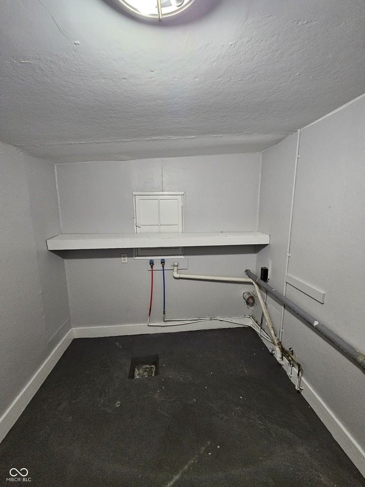 224 Iowa St - Photo 5 of 16