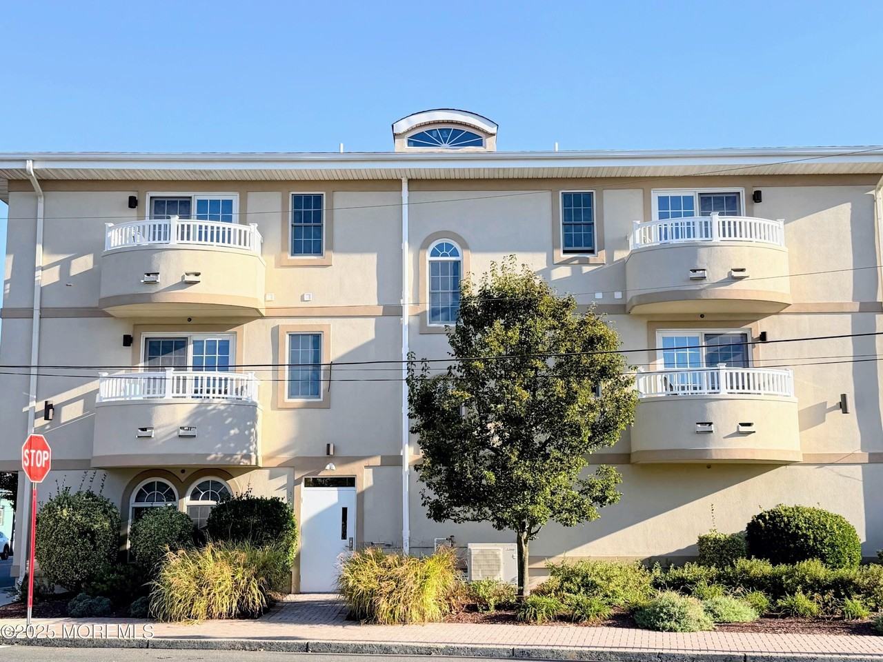 2 Main St Apt 308 #308