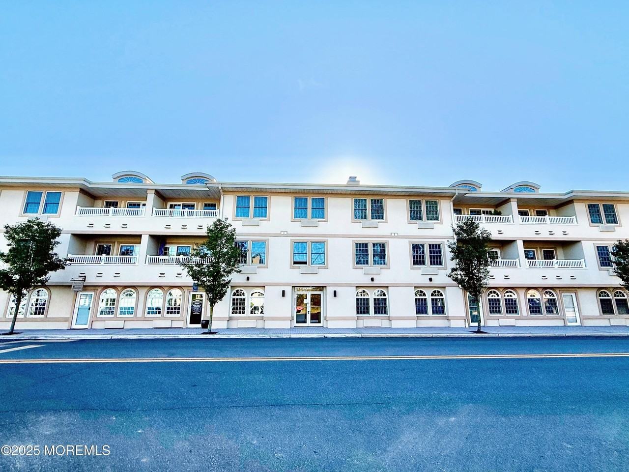 2 Main St Apt 308 #308 - Photo 2 of 30